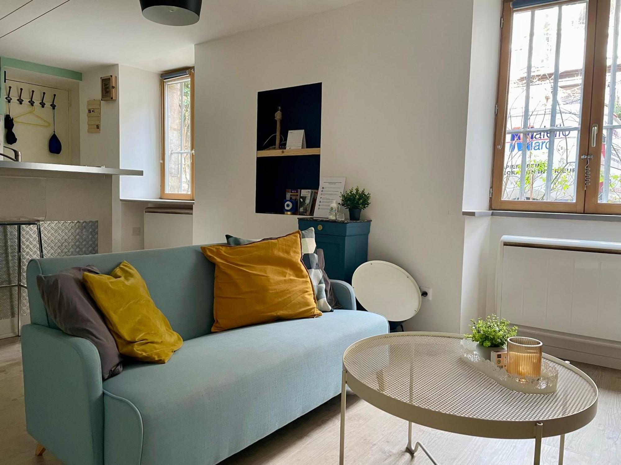 Besancon: Duplex Au Pied De La Citadelle *